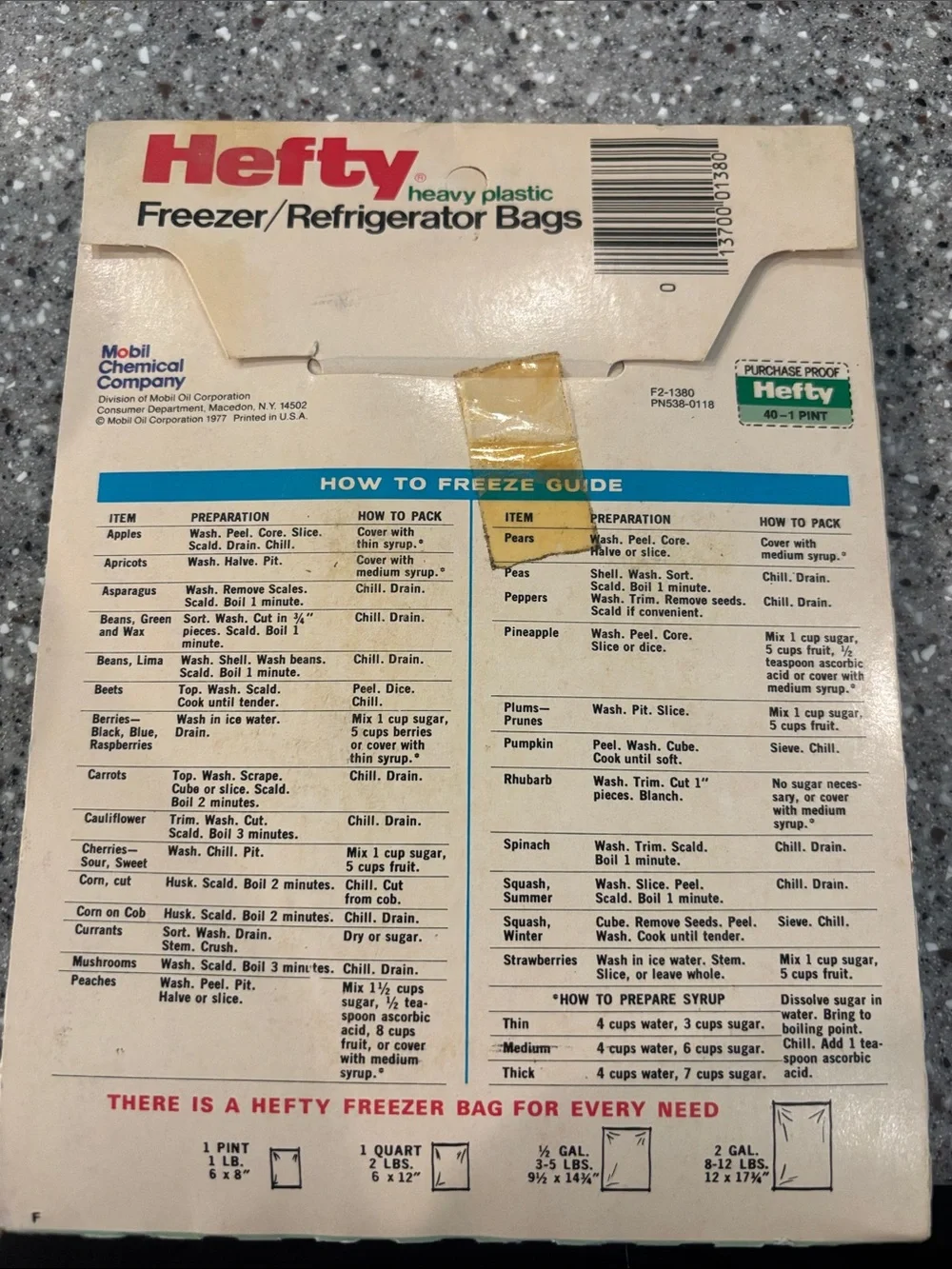 Hefty Freezer/Refrigerator Bags Economy Pack - 1977 Opened & some bags used